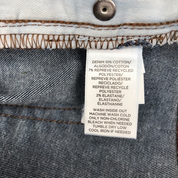 Loft High-Rise Modern Snap Cuff Ankle Jeans - 28/6 - Picture 14 of 17